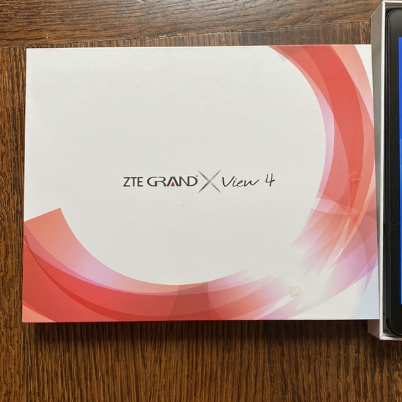 Brand new ZTE grand X View 4 - Picture 2 of 2